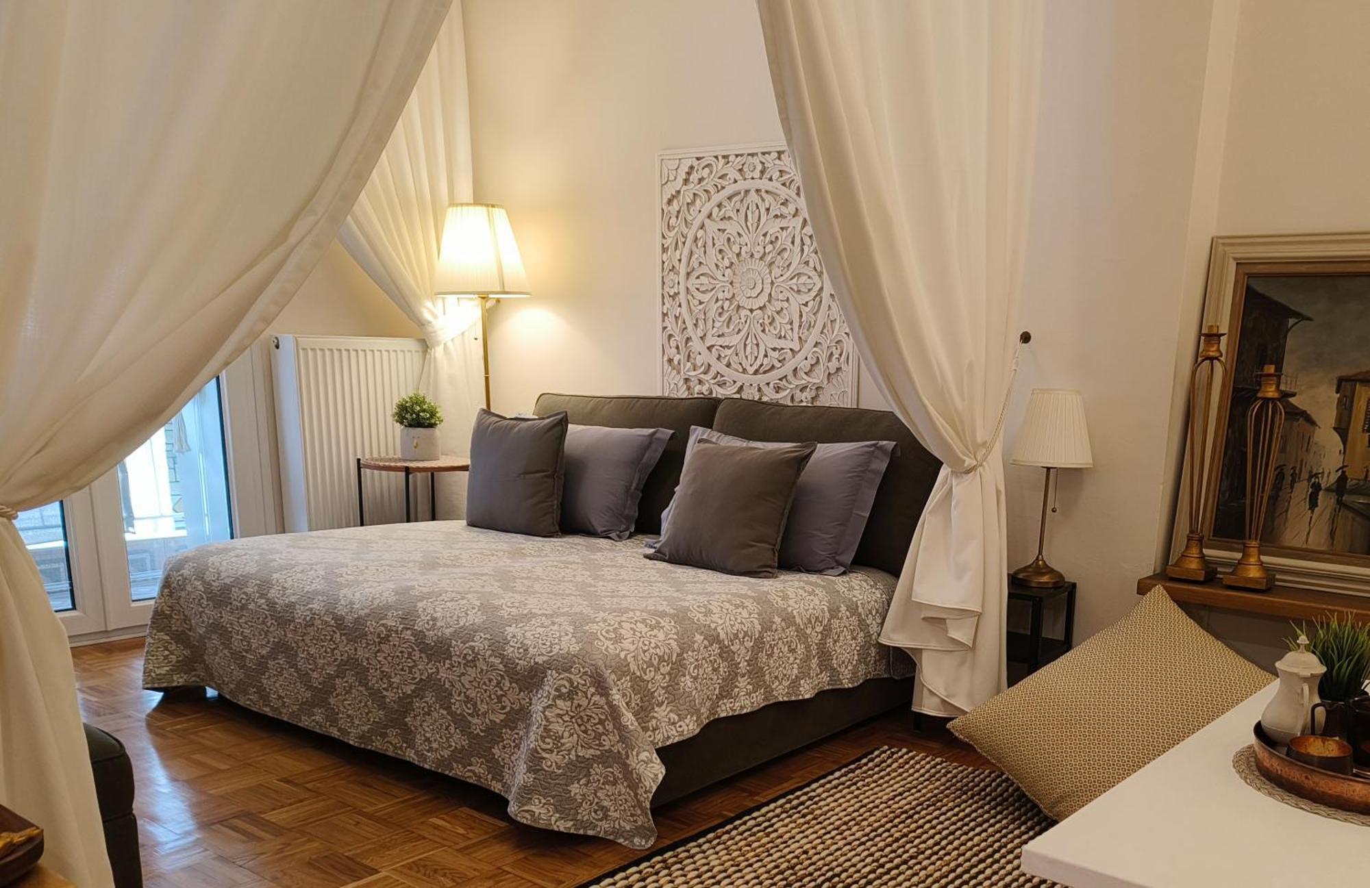 Liberty Home Thessaloniki Buitenkant foto